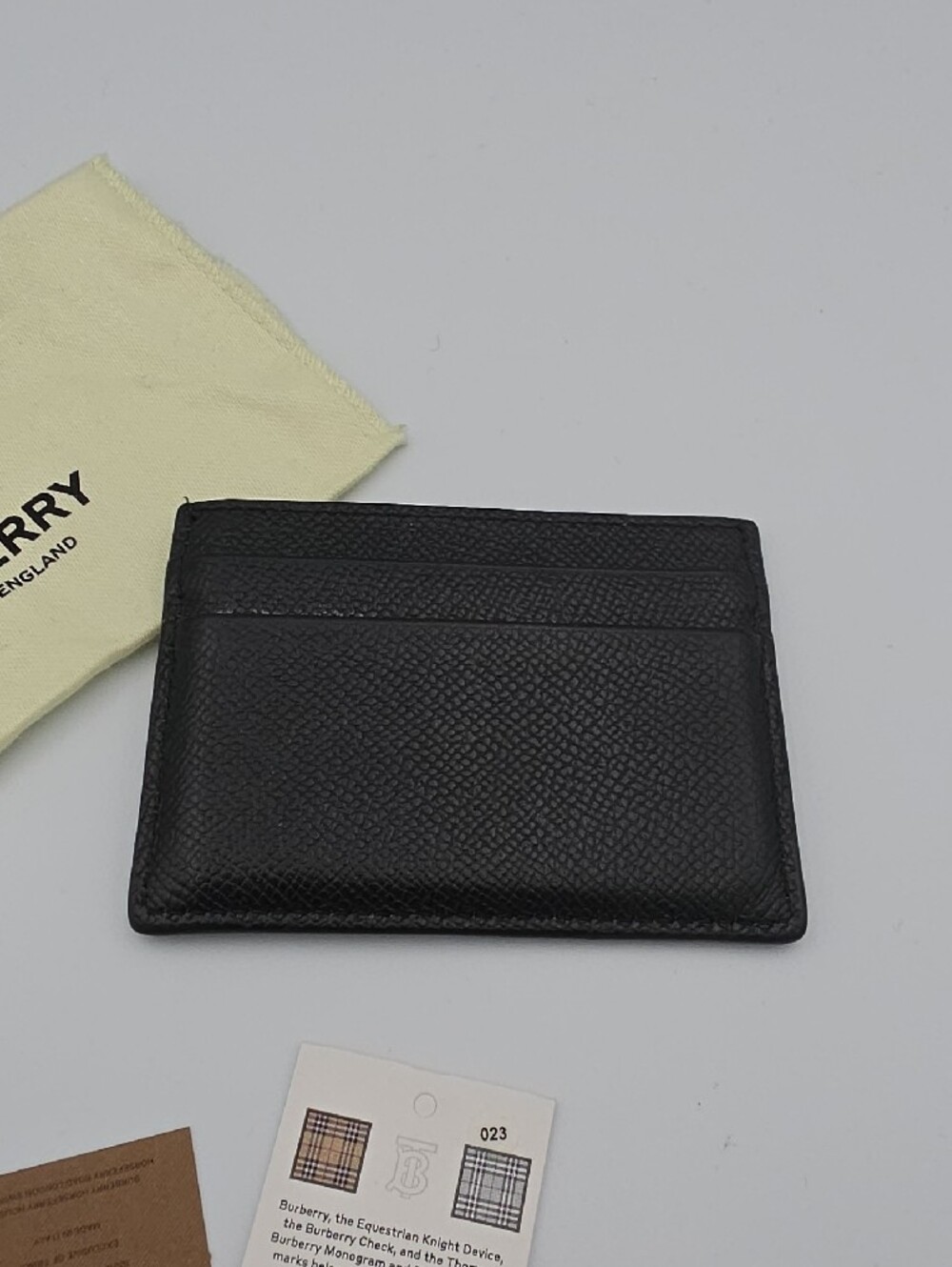 Burberry Black TB Monogram Pebbled Leather Sandon Card Holder (NWT)(DUST BAG)🖤 - Picture 10 of 12
